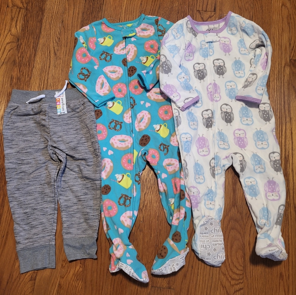 2 Child Of Mine Fleece Full Zip Footed Pajamas 18 Months & Joggers 2T Gray‎